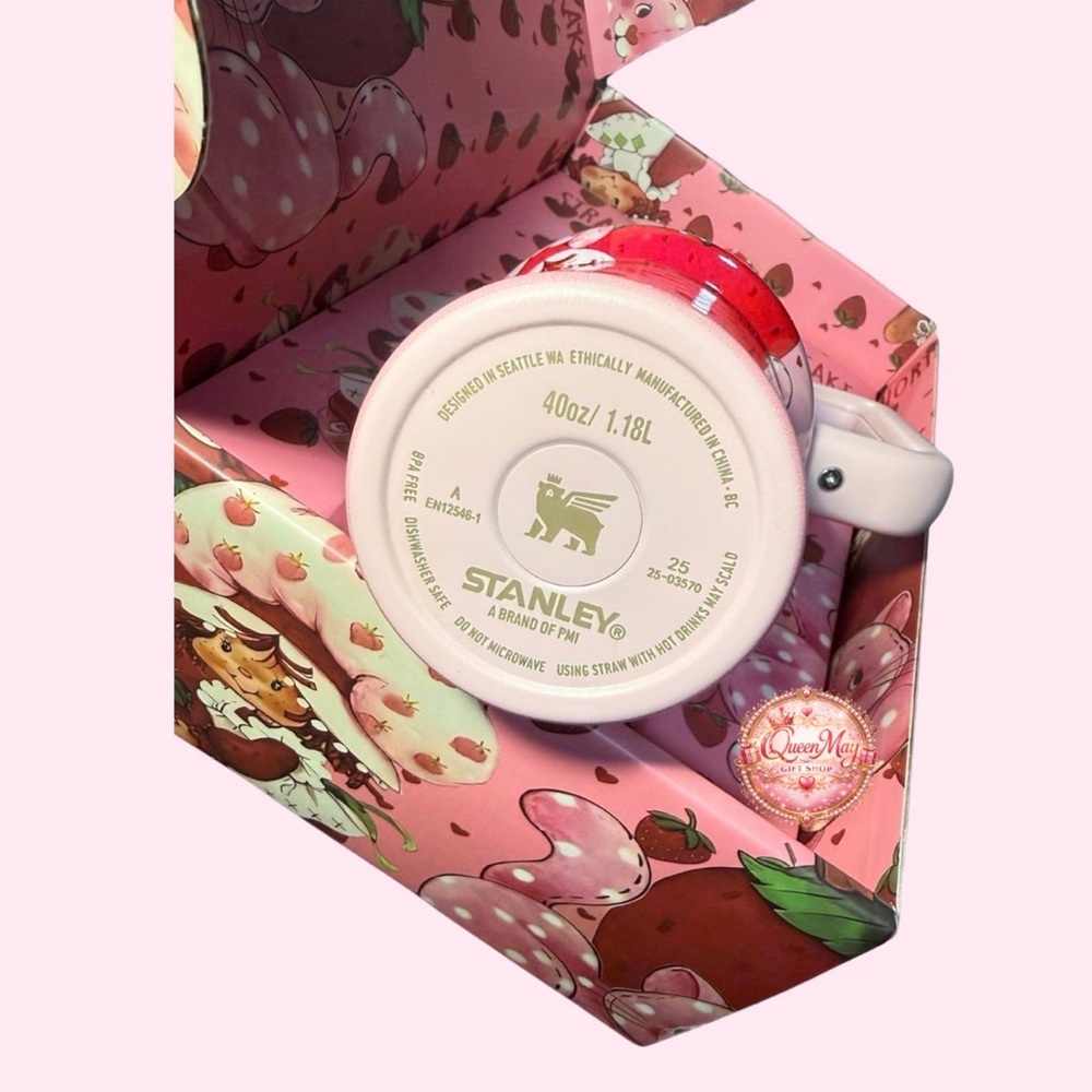 Stanley Pink Tumbler with Strawberry Shortcake - Picture 2 of 4